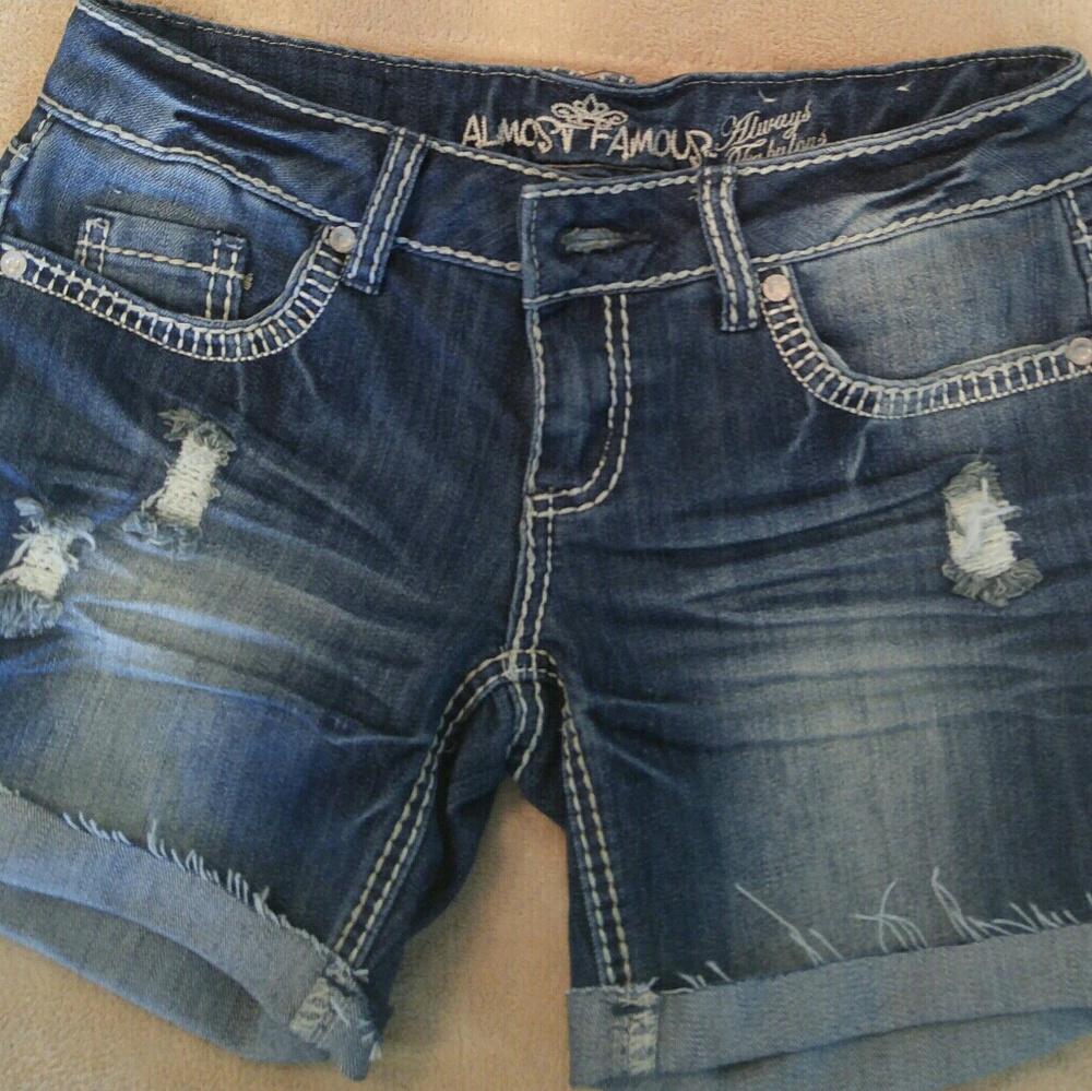 Almost Famous Jean shorts